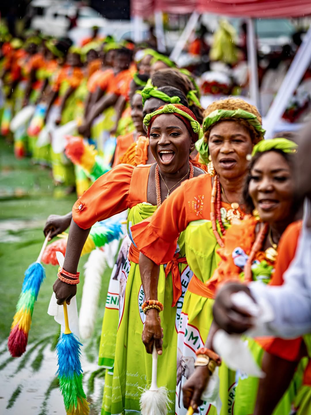 Ekurede people celebrating in the rain