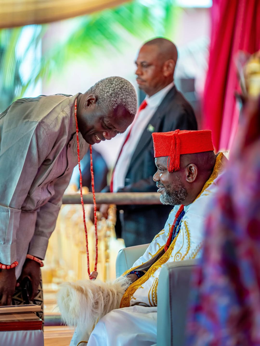 Ceremonial moment at Aghofen