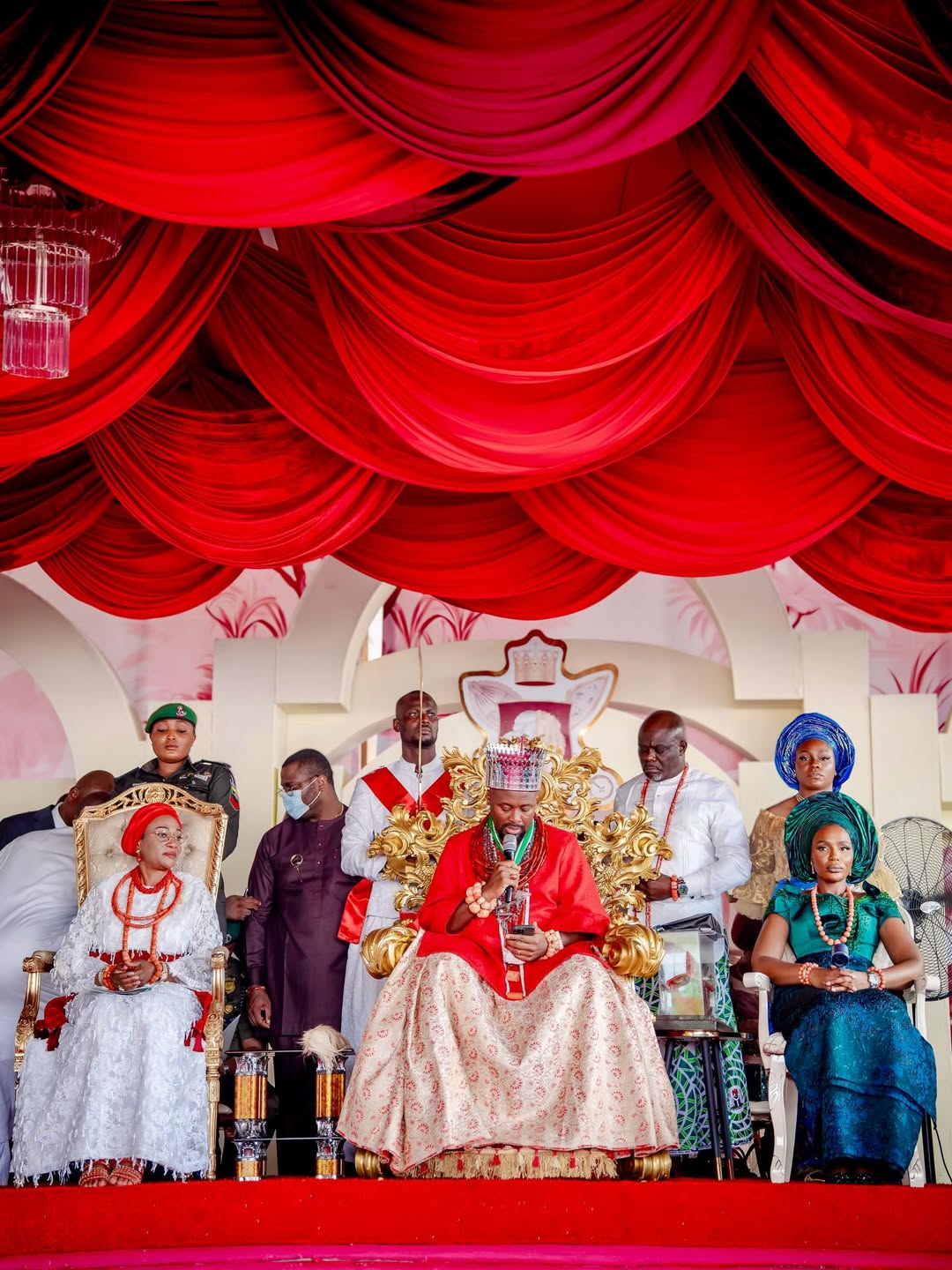 Royal Order of Iwere decoration